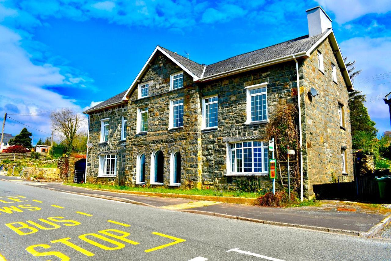 Spacious Garden Flat In Snowdonia National Park Brynkir Extérieur photo